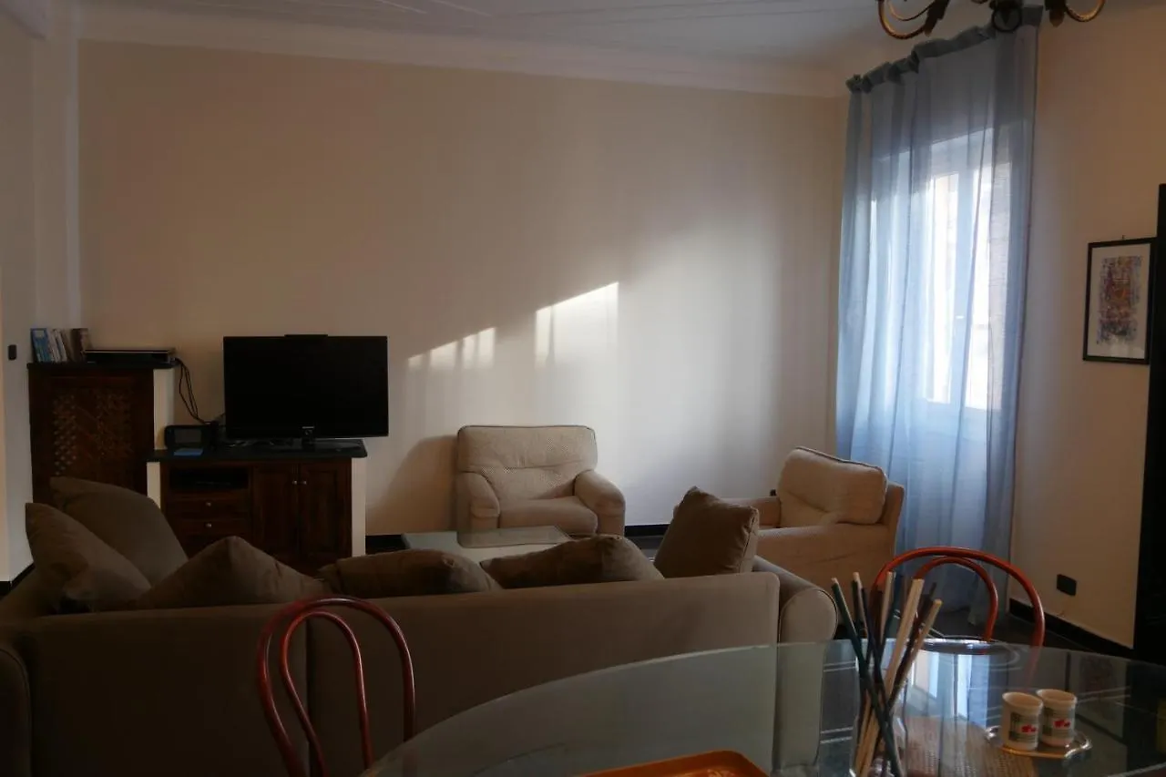 La Casa Di Daniela Apartment Genoa